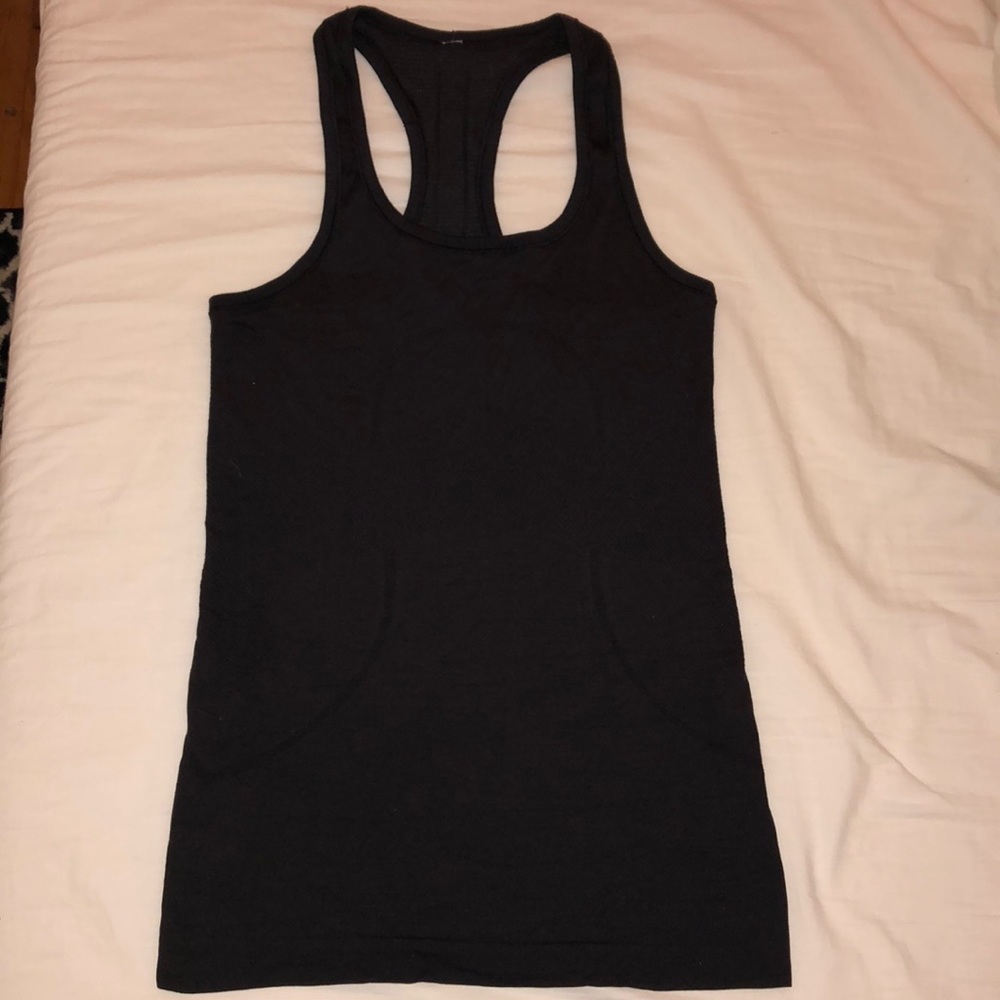 Lululemon Swiftly Razorback